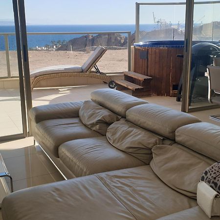 Top-Luxury Exclusive Аpt With Jacuzzi In Front Of The Sea Eilat Exterior photo