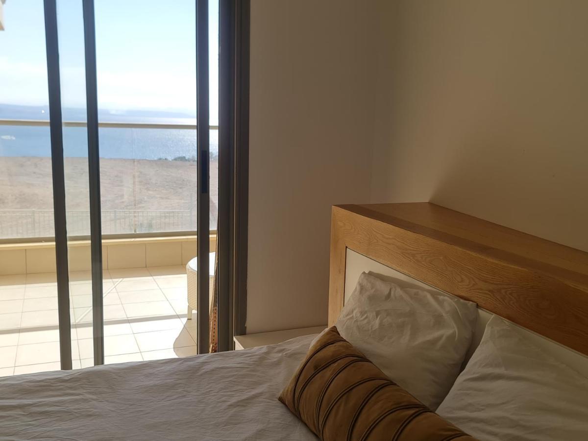 Top-Luxury Exclusive Аpt With Jacuzzi In Front Of The Sea Eilat Exterior photo
